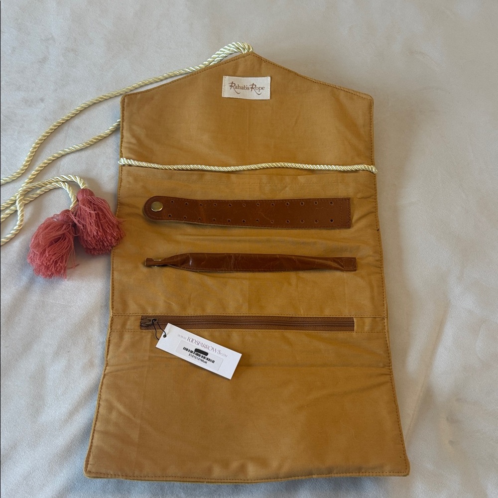 NWT! Rehab’s Rope Embroidered Velvet Jewelry Organizer- Mustard - Picture 7 of 12